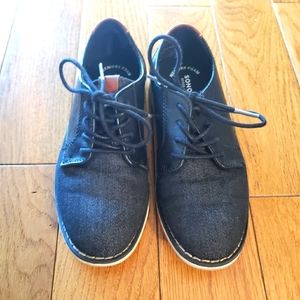 Boys Sonoma Memory Foam Casual Shoes SZ.13